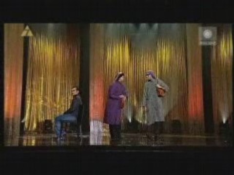 1071 neonowka - autobus