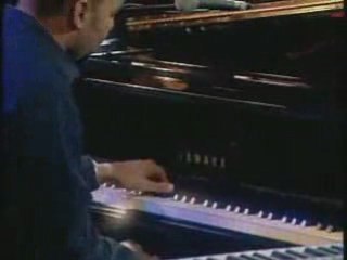 Marcus johnson live "maxin"