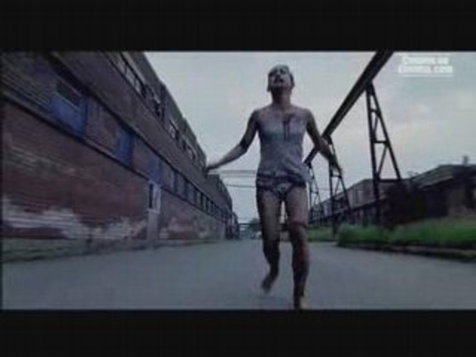 Martyrs _ Teaser 1 Vost