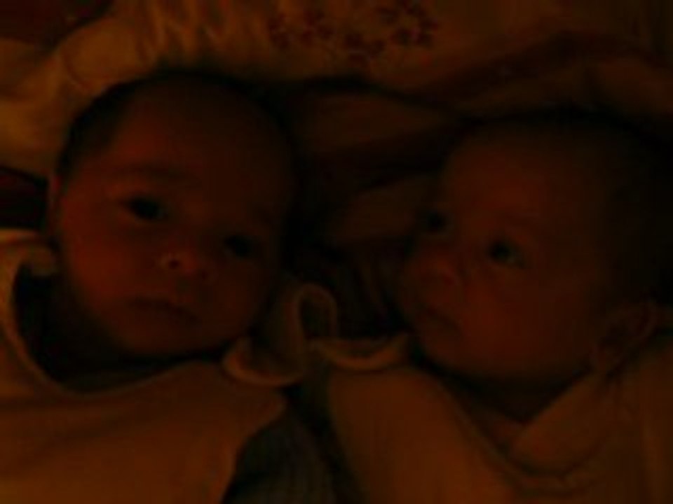 Niamey et Ismaël sont calmes avant un gros dodo