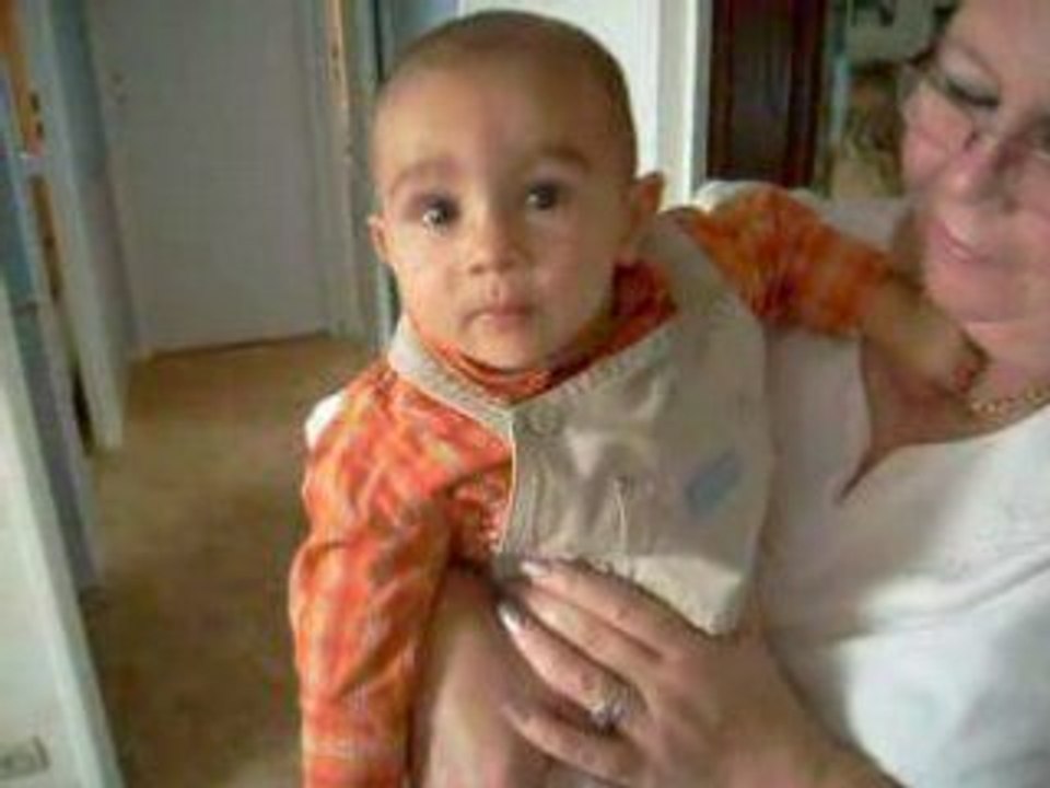 Mamie et son petit garçon