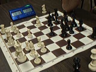 ECHECS : VINCENT 0 VS 1 HASSIN ( CLASSE C 2008 )