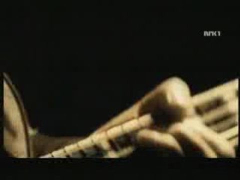 12 QOTSA - Feel Good Hit of the Summer (Hove 07)