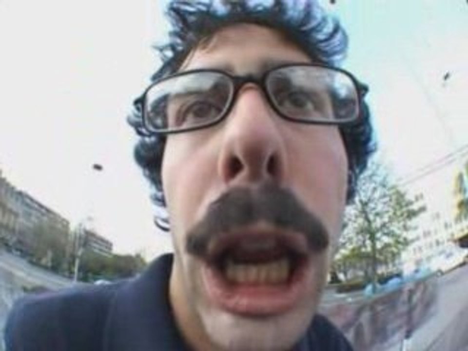 "la rue est a nous" bonus section