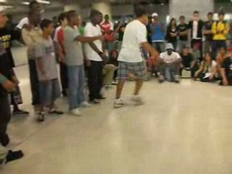 breakdance gare de lyon