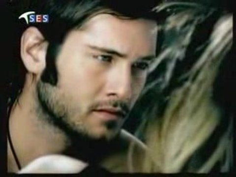 Demet Akalin - Allahindan Bul by Aluxton