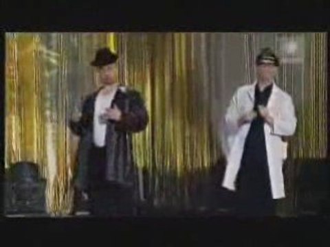 1053 Paranienormalni - Przychodzi Rocky