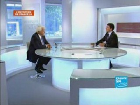 Le député socialiste J-M Boucheron