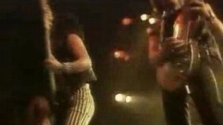 Iron Maiden - Phantom Of The Opera (Live At Rainbow 1980)