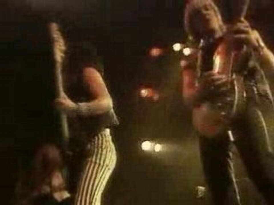 Iron Maiden - Phantom Of The Opera (Live At Rainbow 1980)