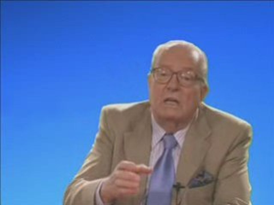 Jean marie Le Pen commente l'actualité de la semaine