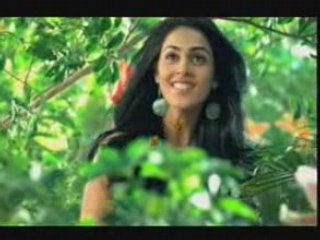 Genelia in Vatika Oil Ad