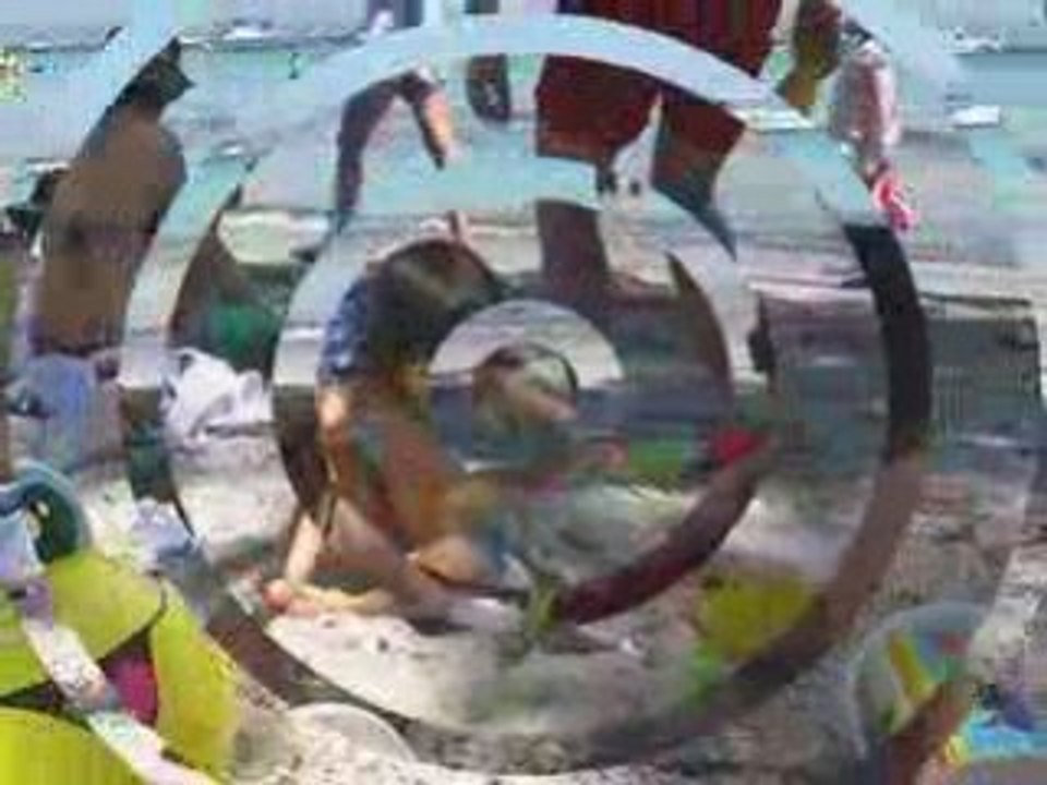 ELENA 20 MOIS sortie  île de porquerolles 1