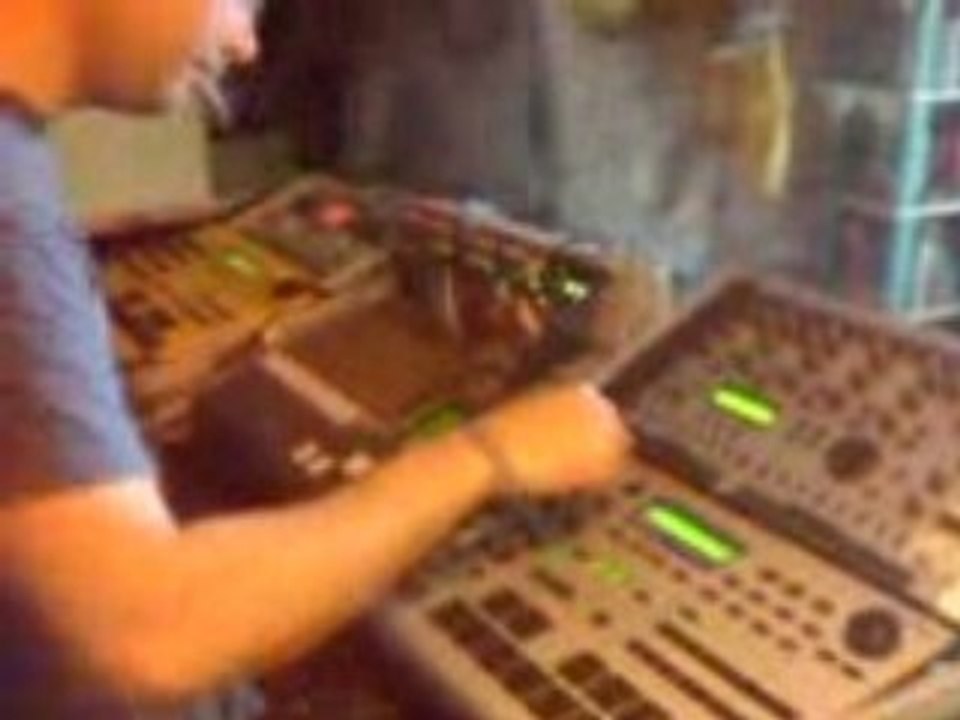 dj rouv