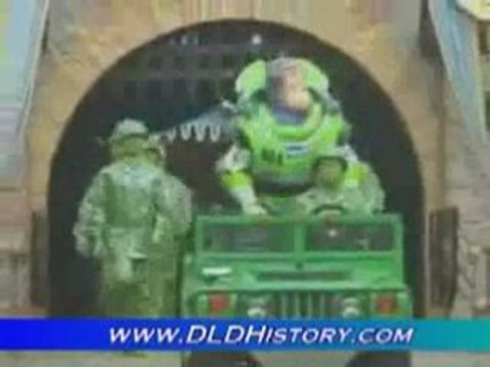 Buzz Lightyear Astro Blasters-Disneyland History-608