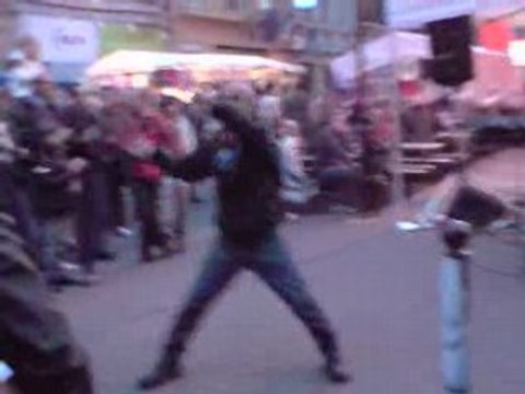 la vie des bourrés à la braderie de lille 2008 partie 3/3