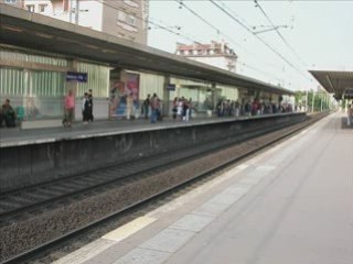 Tom's feat karay feat pikipik nanterre