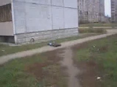 Прыжок с крыши