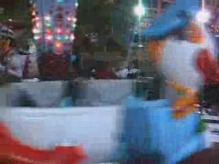 Elena 21 mois sortie au luna park 1