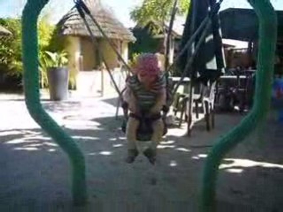 Sur la balançoire