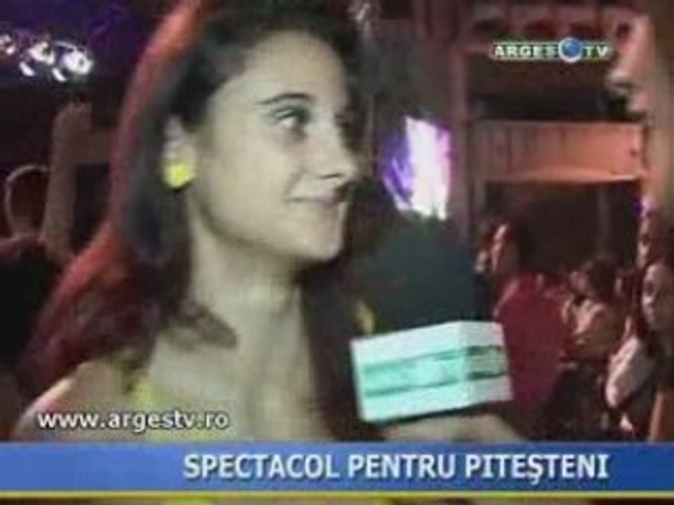 Spectacol pentru pitesteni