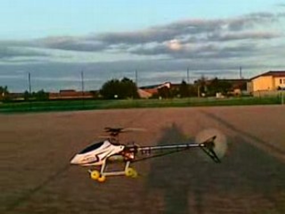 vol hélico rc mini titan du 07092008(002) par fedodo
