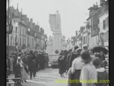 Inauguration du Monument aux Morts de Villers-Cotterêts