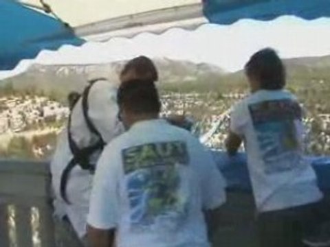 Saut a l'elastique gorge du verdon pont de l'arturby