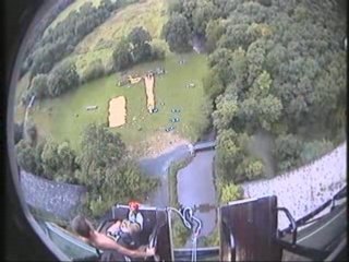 Saut a lelastique à vire