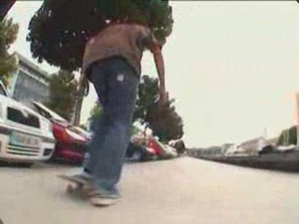 La rue est vers l'image 2008