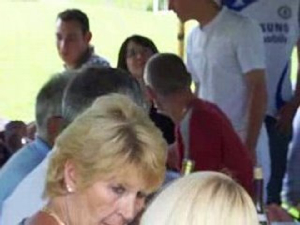 Prise de vue bis du repas des 70 ans