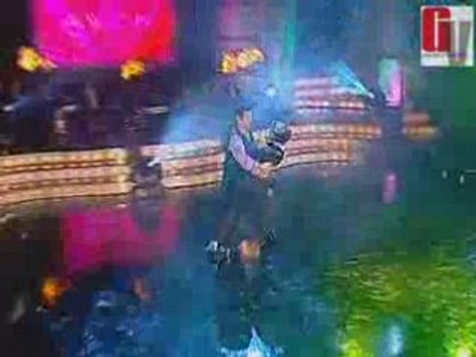 Pop Latino: Mónica y Alex (Bailando por un Sueño 06-09-08)