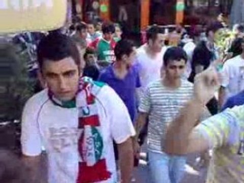 Telekom Maçı Stada Yürüyüş - 1