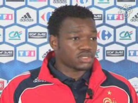 FOOTBALL 365 : Mandanda et les coups de pied arrêtés