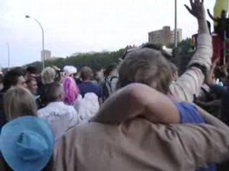 City parade 054
