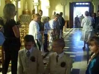 arriver du marié avec sa mére