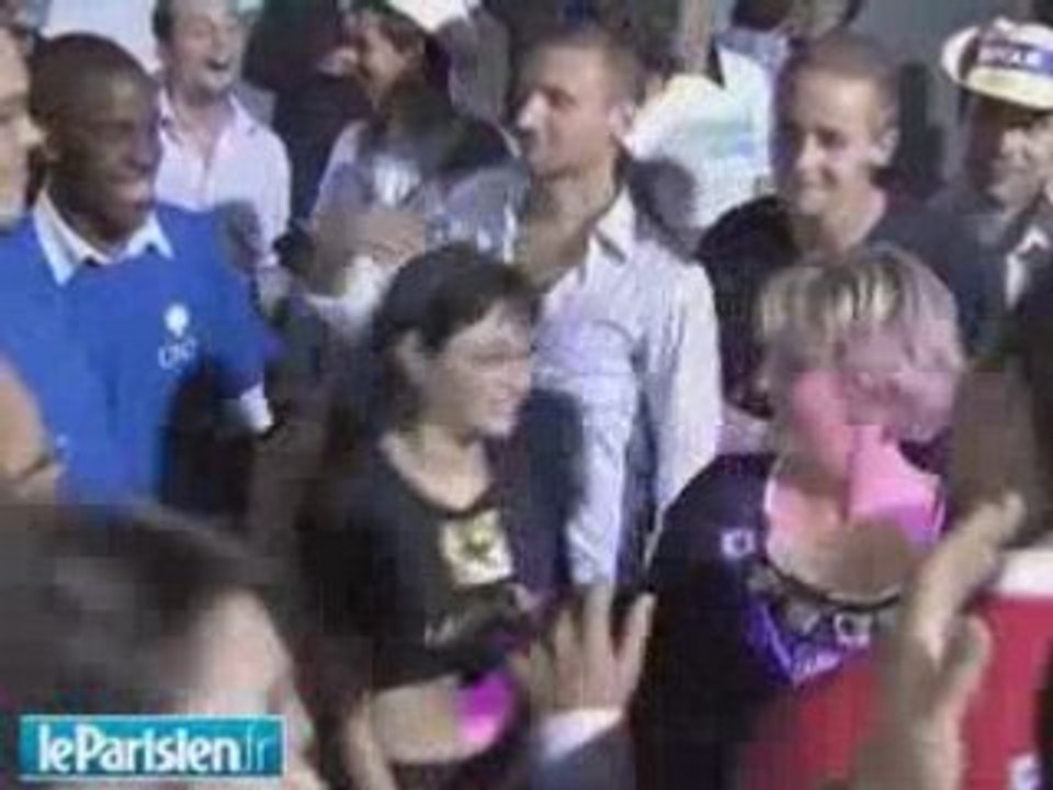 Nadine Morano ( sarkozy )  danse comme .. !!!