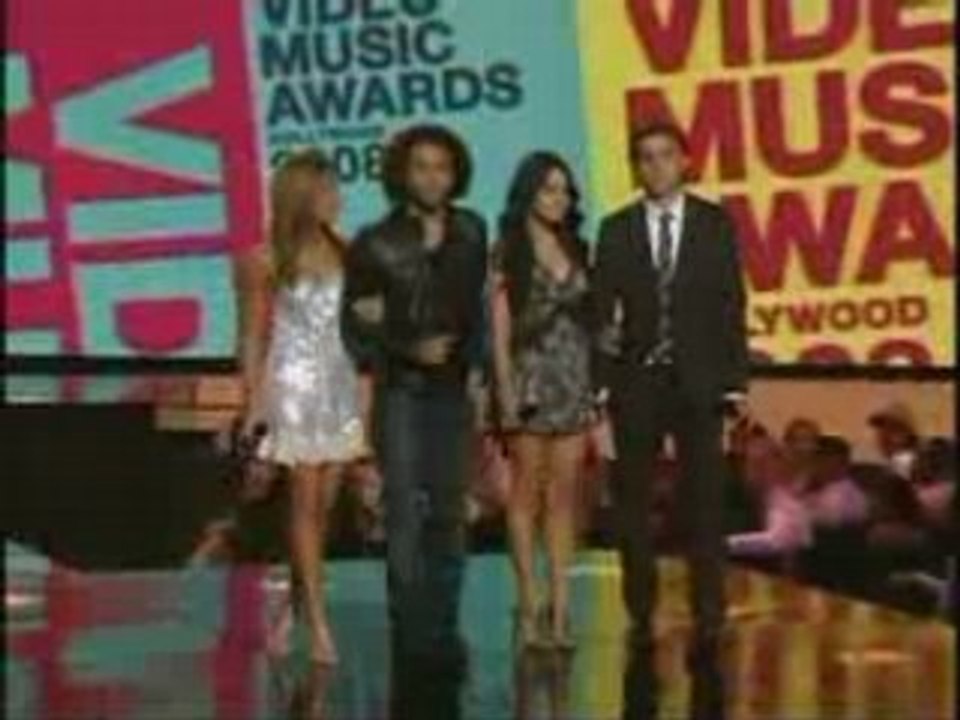 Zac, Vanessa, Ashley et Corbin