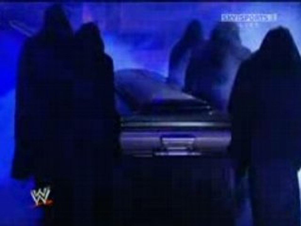 Big Show & Undertaker Brawl 1/2