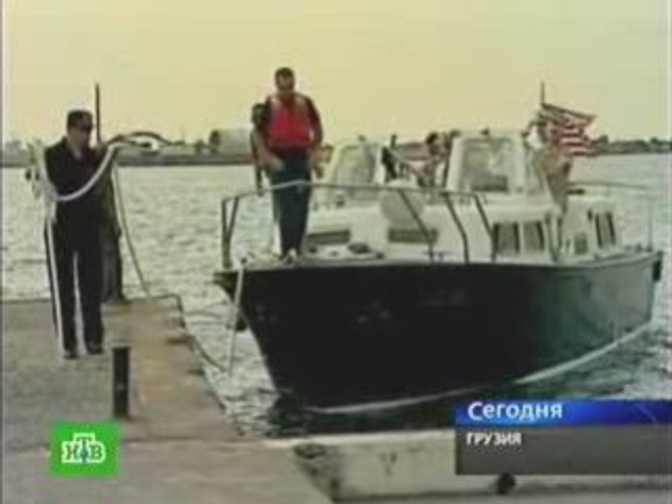 Американцы привезли памперсы