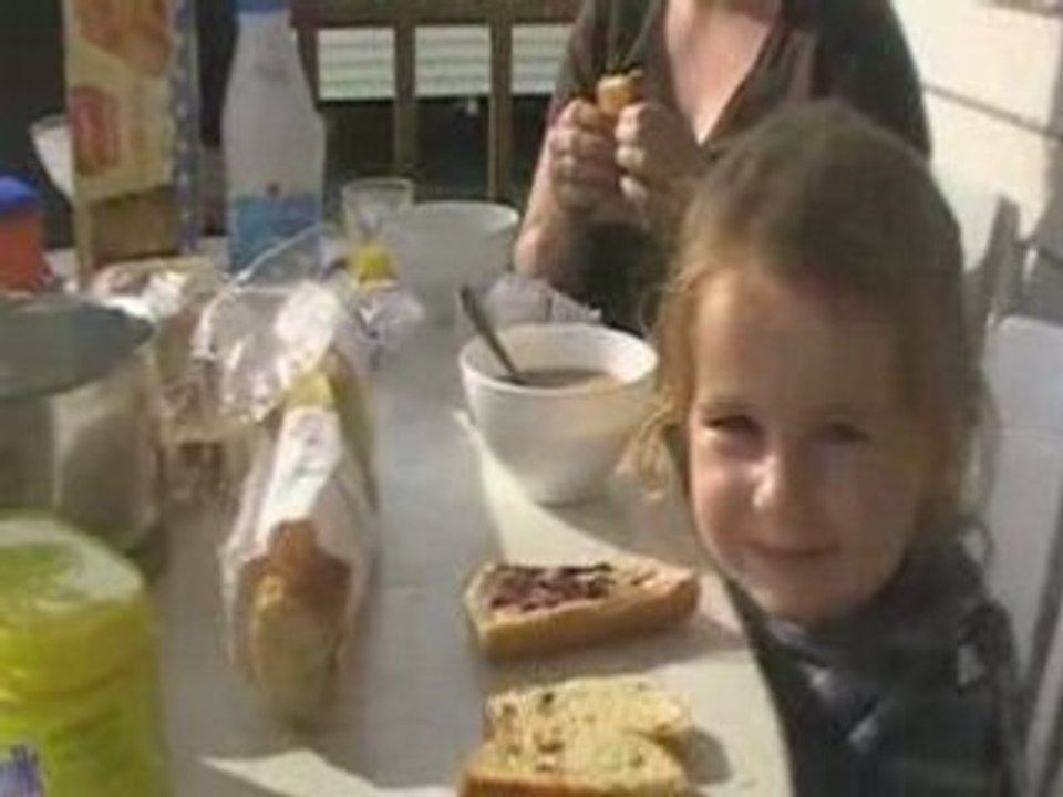 1er Petit Déjeuner au Mobile-Home