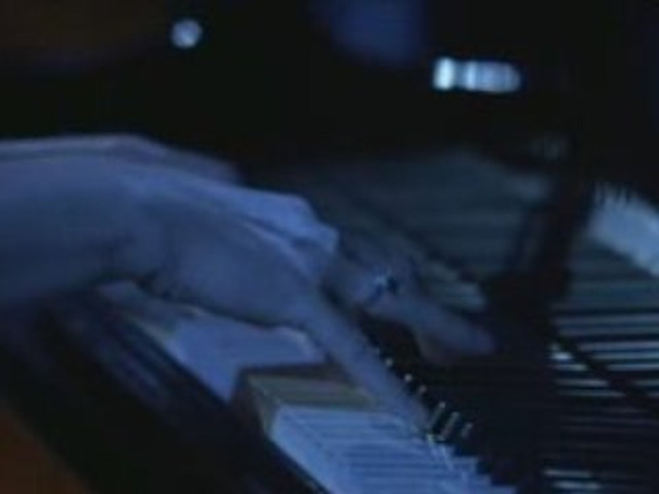 Diana Krall - Exactly Like You