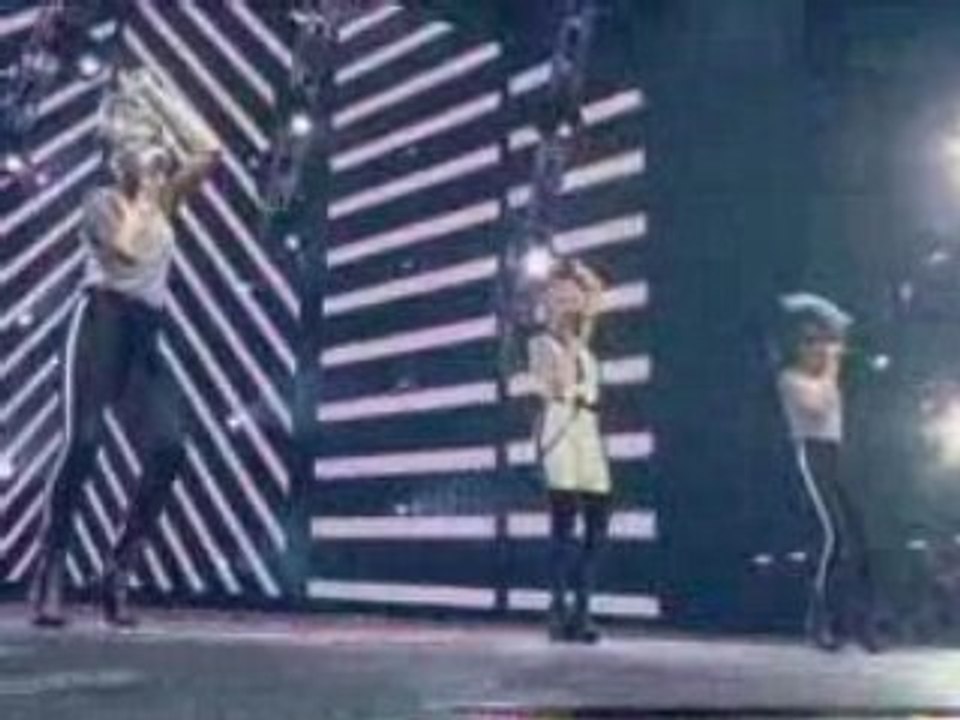 Kylie Minogue - X Tour - Kids