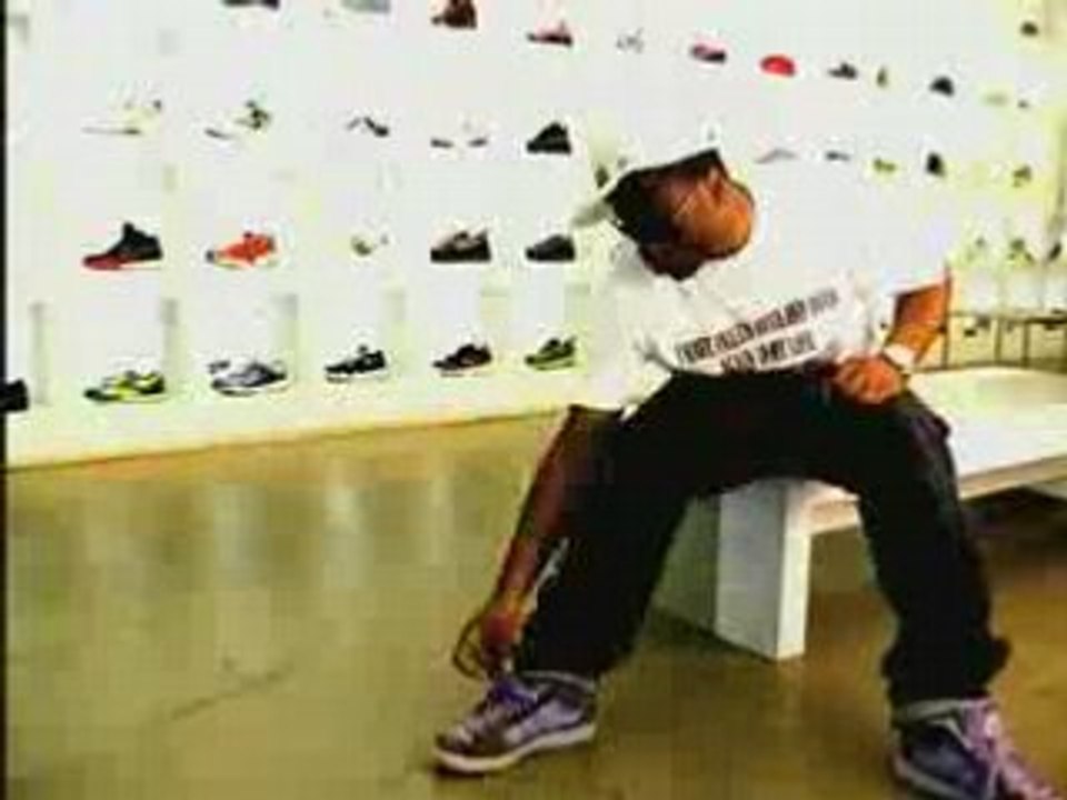 Izza Kizza - Hello (NEW)