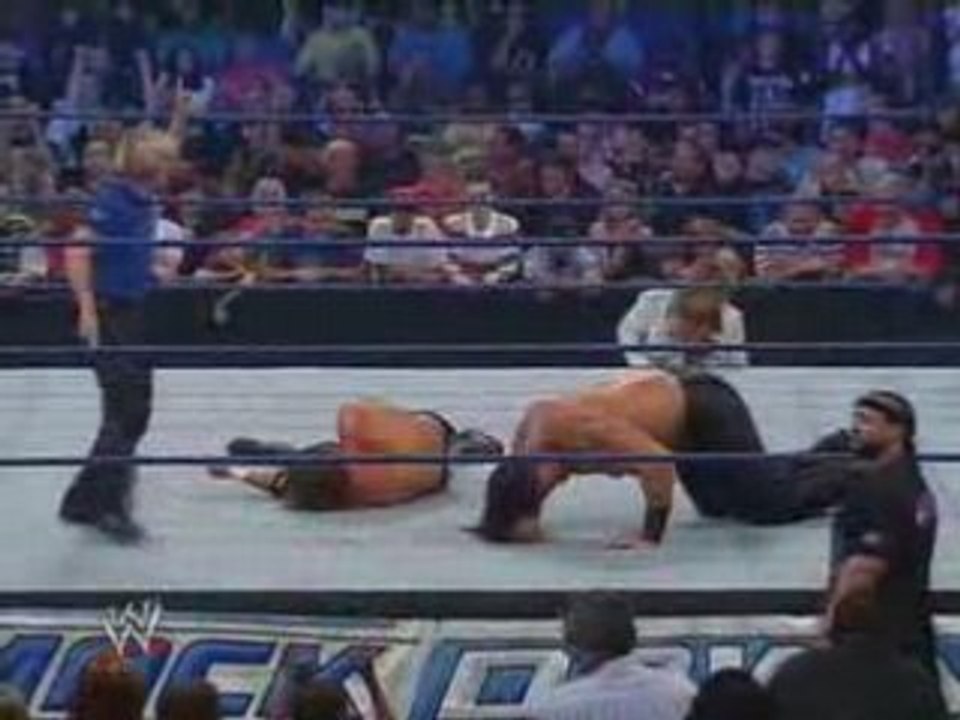 Triple H vs The Great Khali 5.9.08