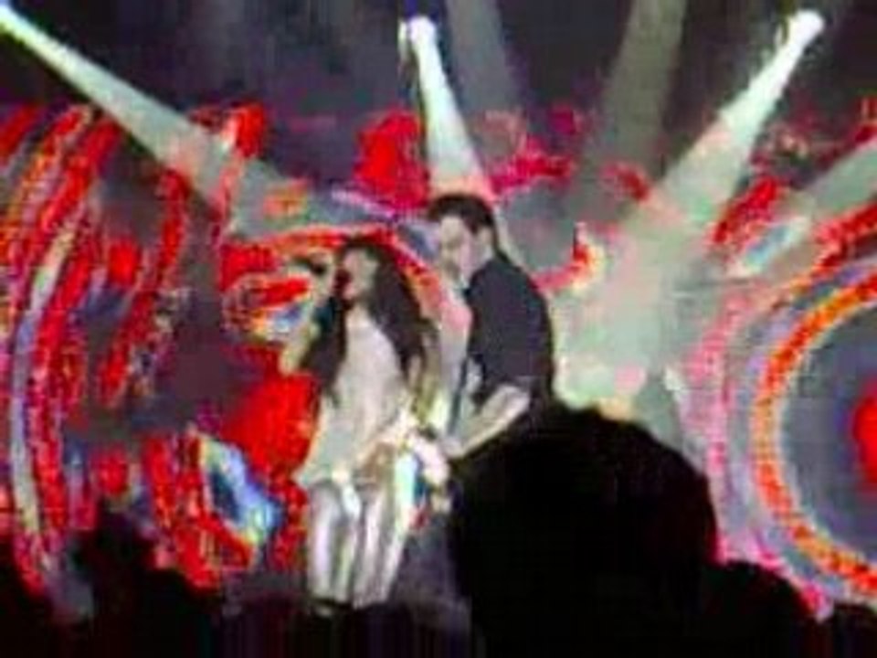 Jenifer-touche moi-12 avril 2008