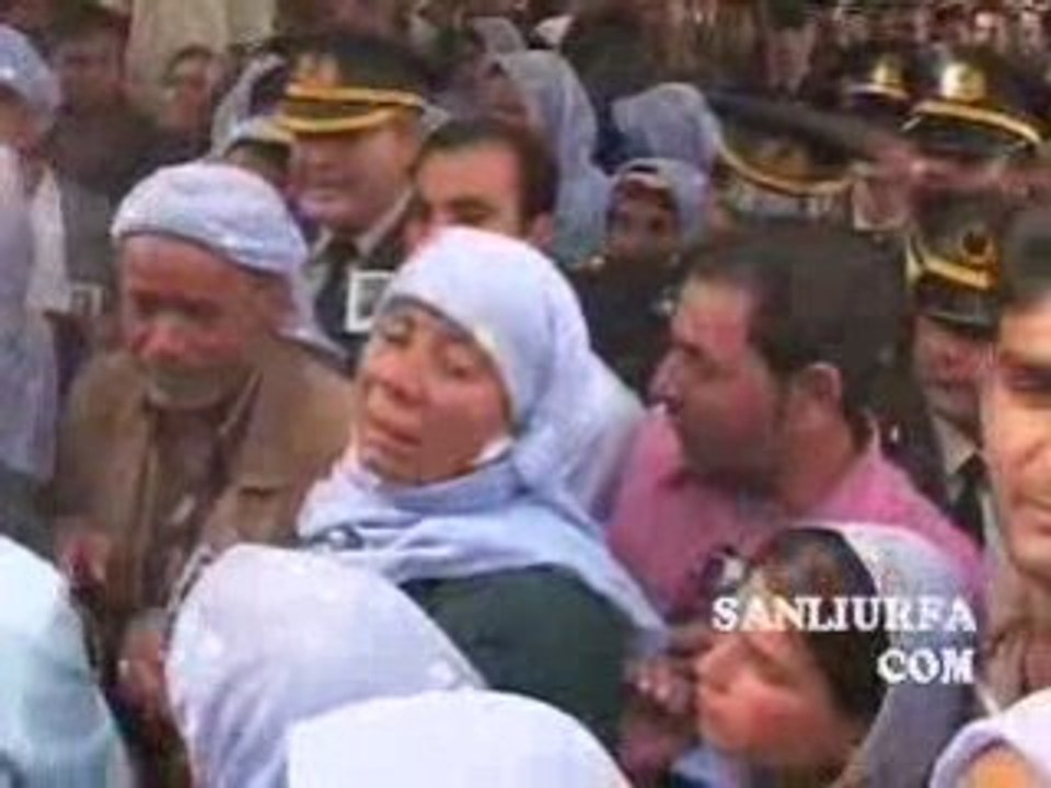 Sehit erin cenazesi www.sanliurfa.com