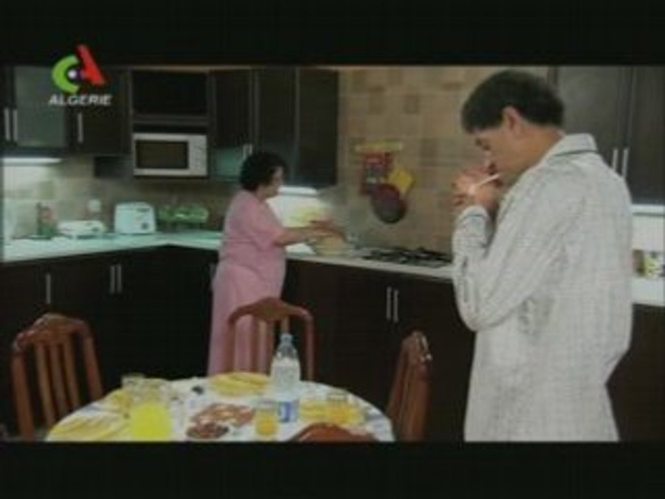Salah jam3i family  l'invité 3/3