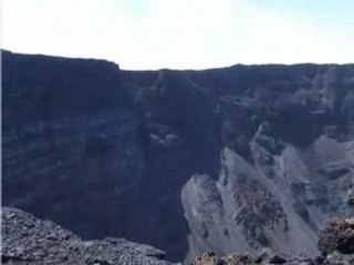 Cratére du piton de la fournaise - Ile de la Réunion