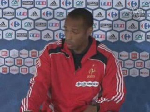 FOOTBALL365: Les Bleus et Domenech sous pression